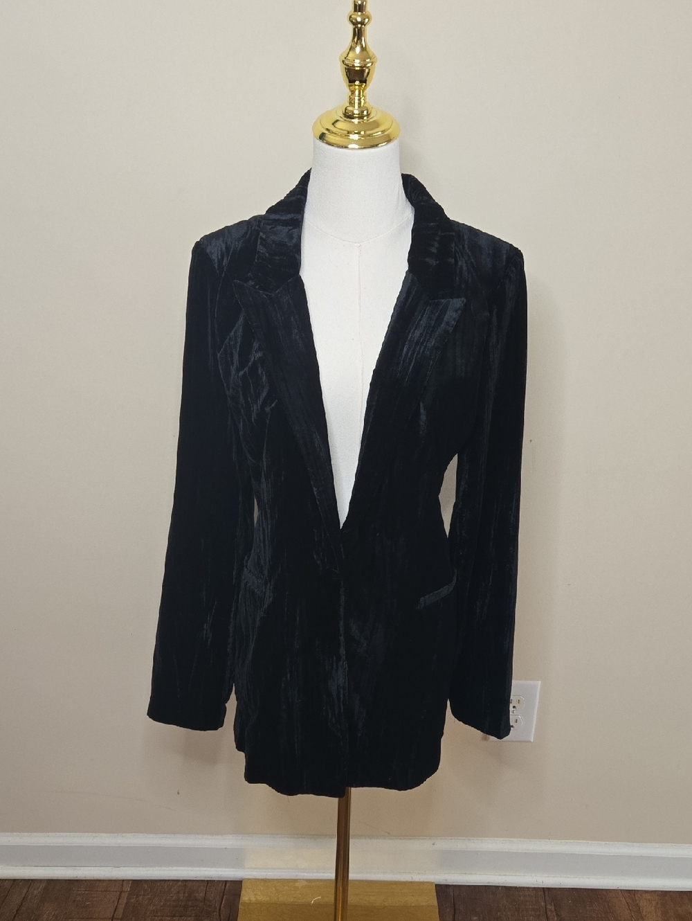 Truth by Republic Black Velvet Blazer Classic Tailored Chic Large